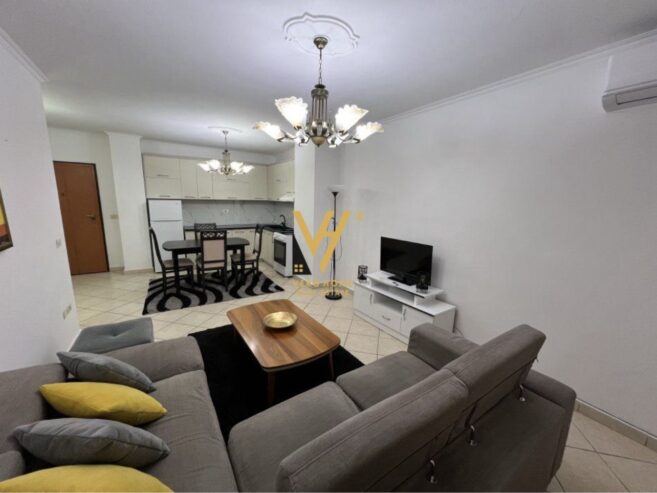 2+1+BLK ME QERA TE KOMUNA E PARISIT 650 EURO