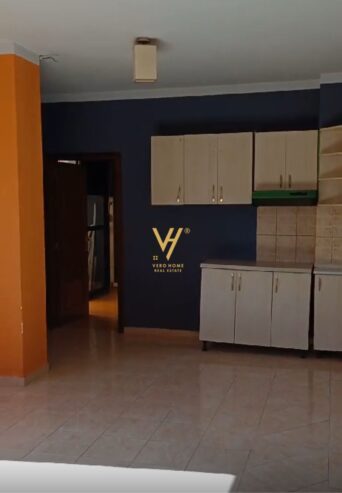 2+1+BLK ME QERA TE BRRYLI 400 EURO