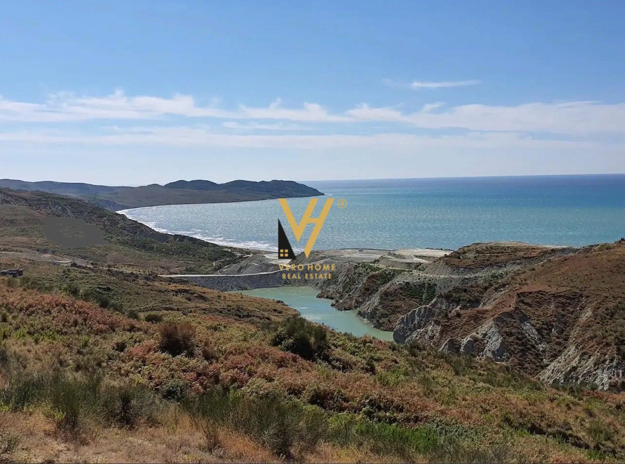 TOKE 12.500 M2 TE PLAZHI I BARDHE 75.000.000 LEKE