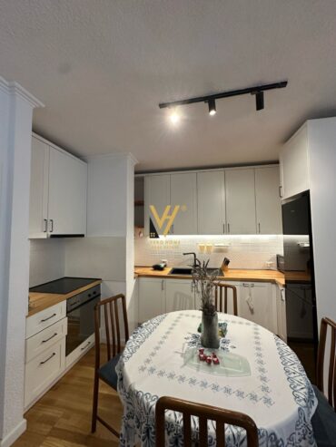 2+1 ME QERA TEK RR.KOSOVAREVE 750 EURO