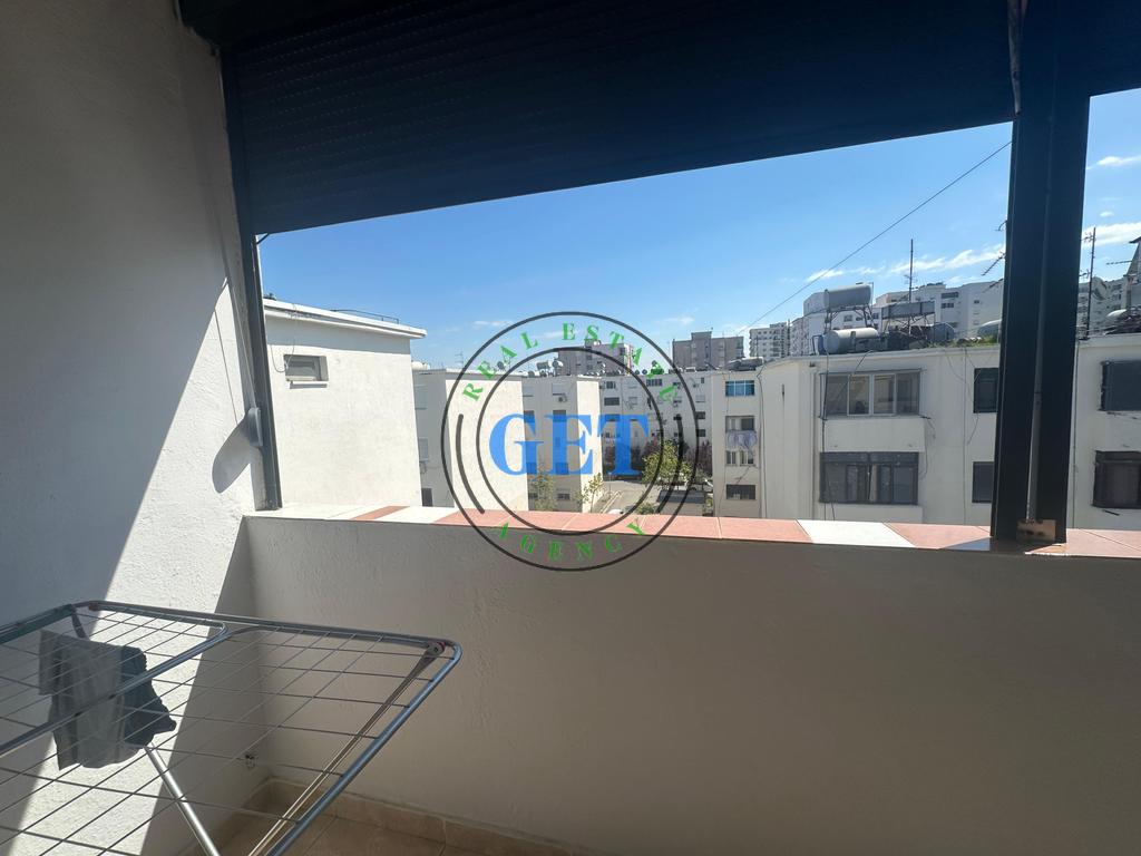 Shitet Apartament 2+1,Prane Shkolles “Qemal Mici