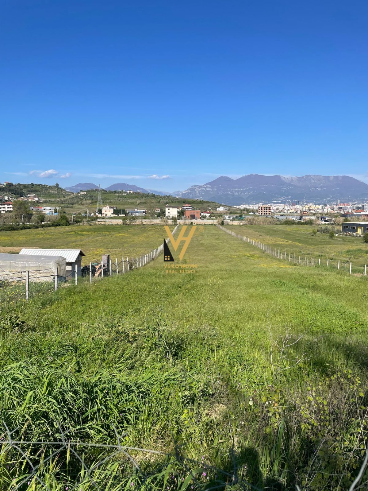 TOKE 3.000M2 NE PRUSH, VAQARR 270.000 EURO