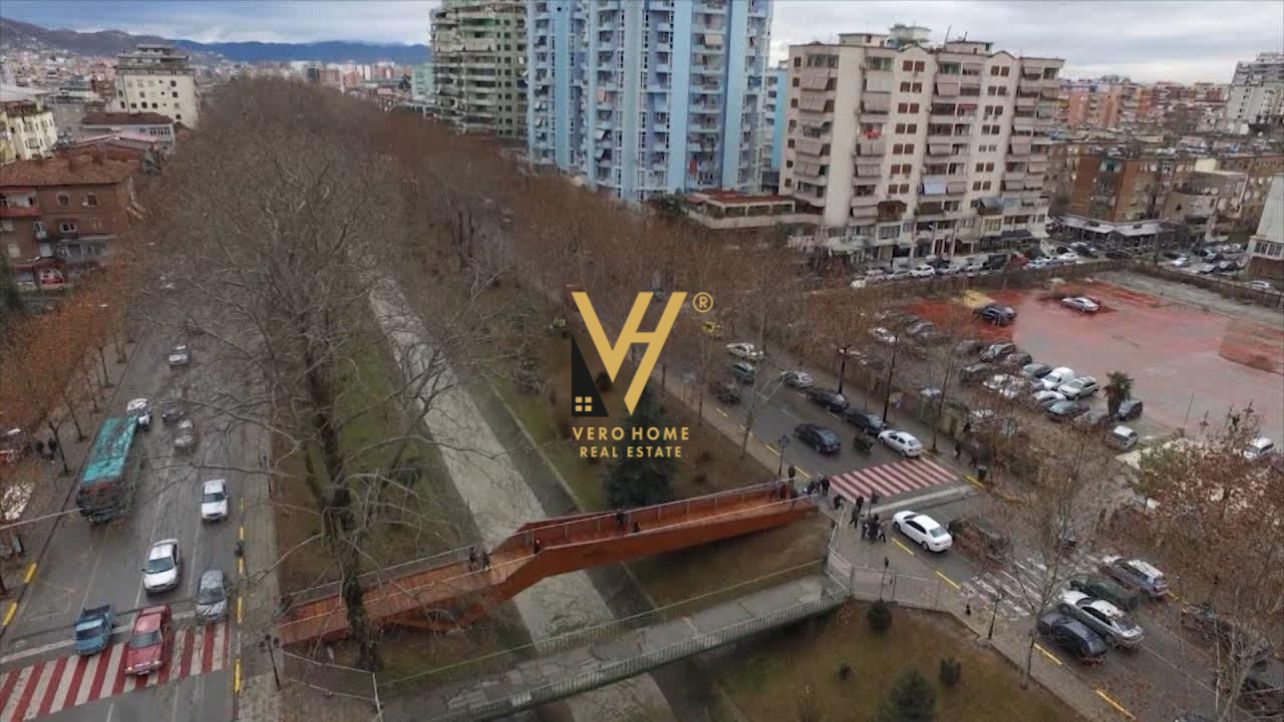 DYQAN 56M2 TE ISH EKSPOZITA 50.000 LEKE