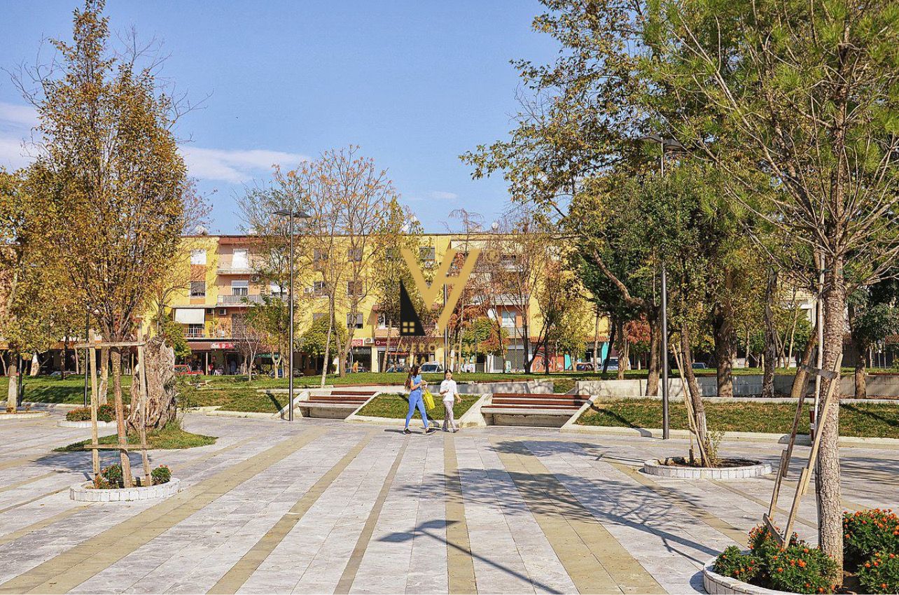 TOKE 7.500 M2 CERRIK 1.000.000 EURO