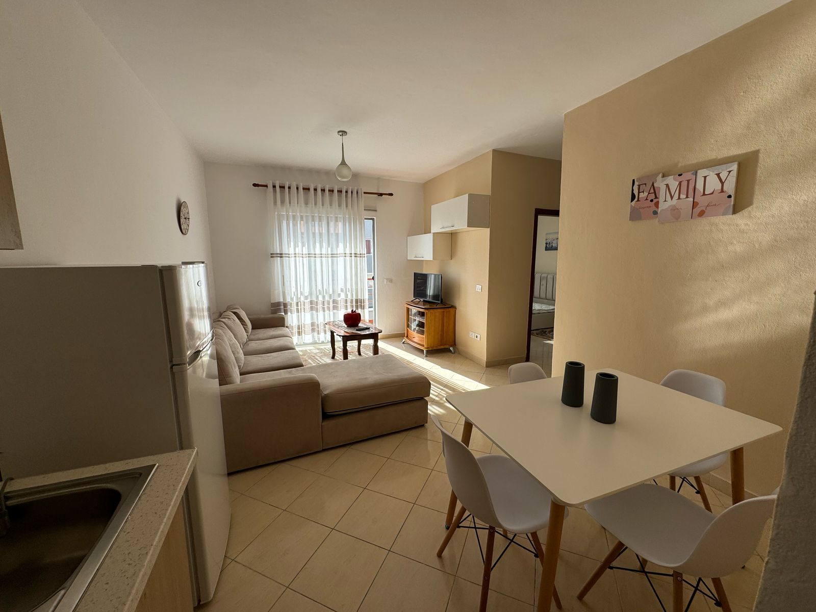 📢Jepet me qera Apartament 1+1 Astir