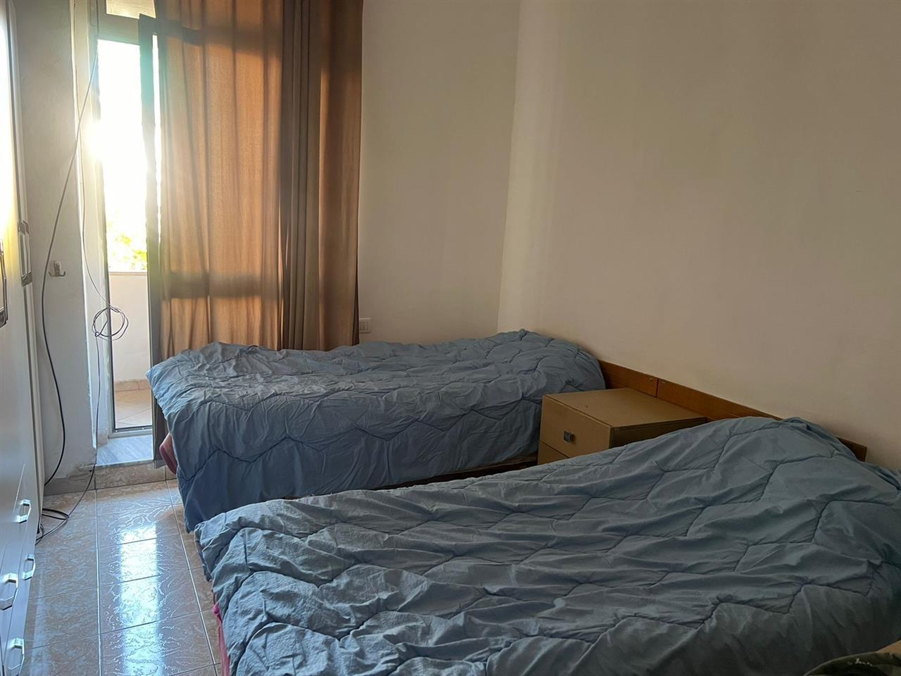 Jepet apartament 1+1 bllok