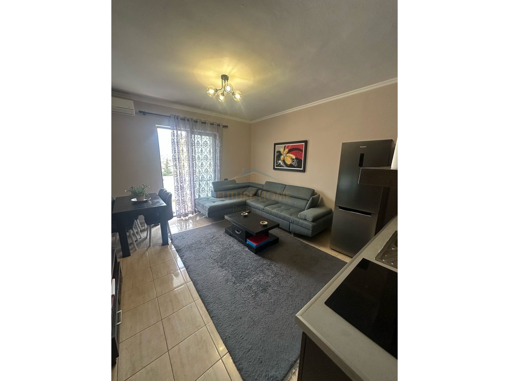 Jepet me Qera 1+1 Selvia 550Euro