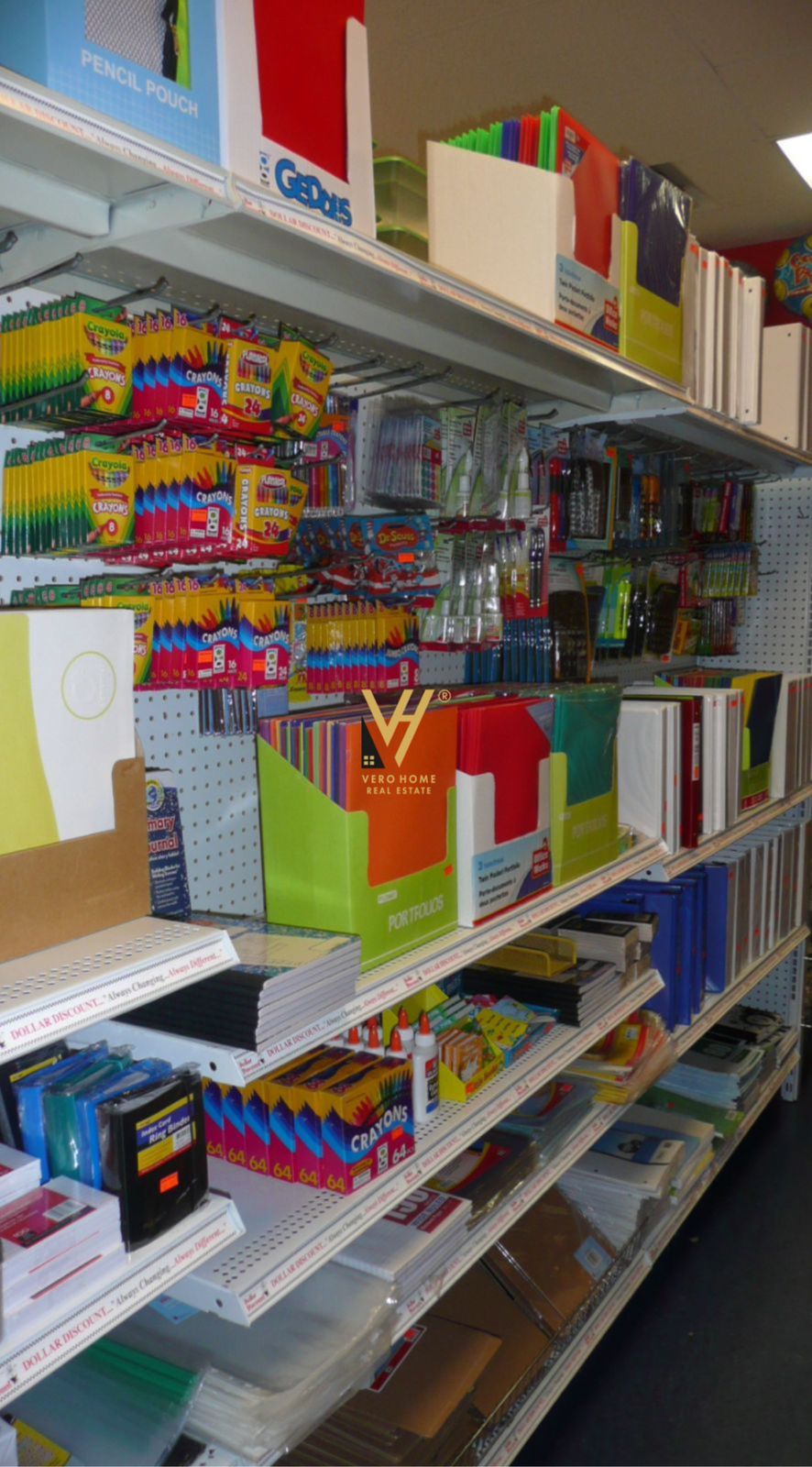 DYQAN 20 M2 TE BLV.ZHAN D’ARK 83.000 EURO