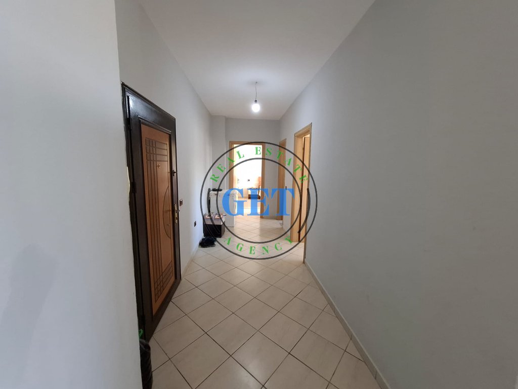 Shitet, Apartament 2+1, Plazh Iliria !