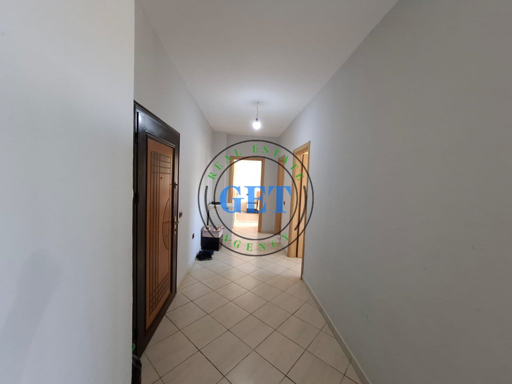 Shitet, Apartament 2+1, Plazh Iliria !