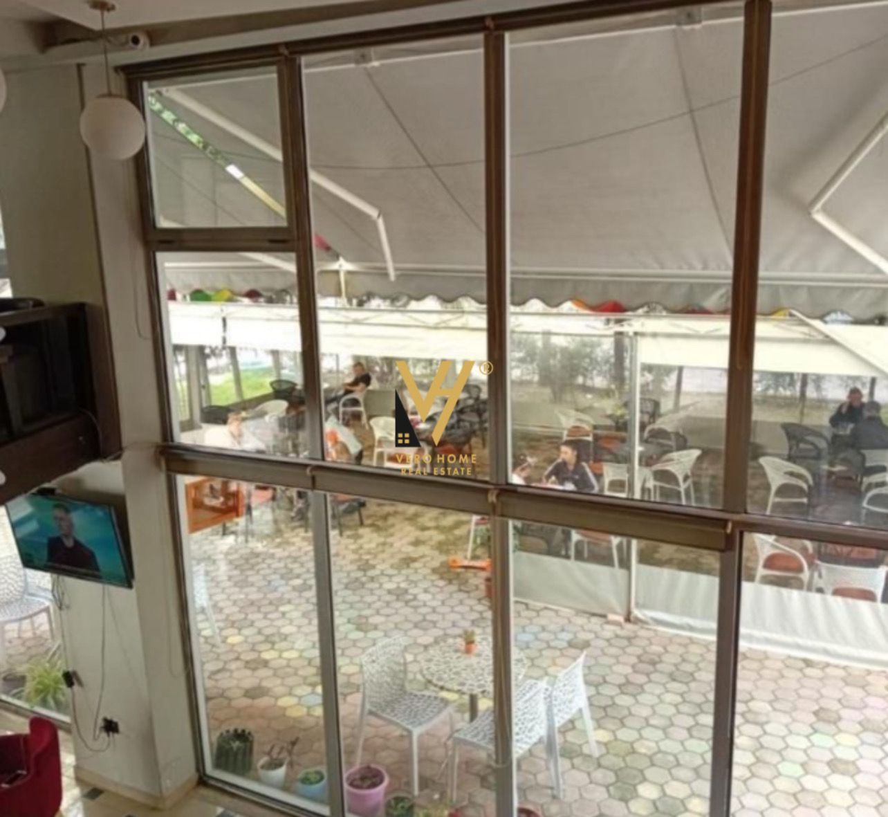 LOKAL 150M2 TE PALLATET ÇABEJ 135.000 EURO