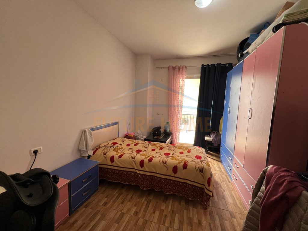 Shitet, Apartament 2+1+2, Unaza e Re 140,000 €