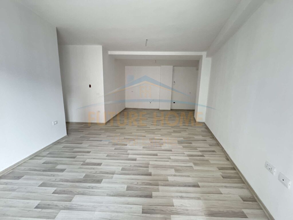 Shitet, Apartament 2+1+2, Unaza e Re 144,000 €