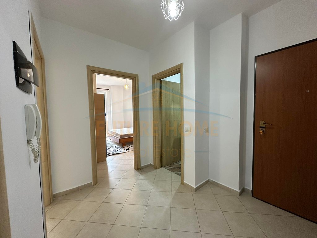 Qera, Apartament 2+1, Unaza e Re 400 €