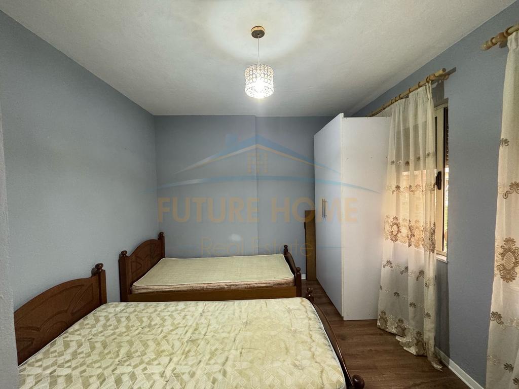 Shitet Apartament 2+1,Yzberisht 135,000 €