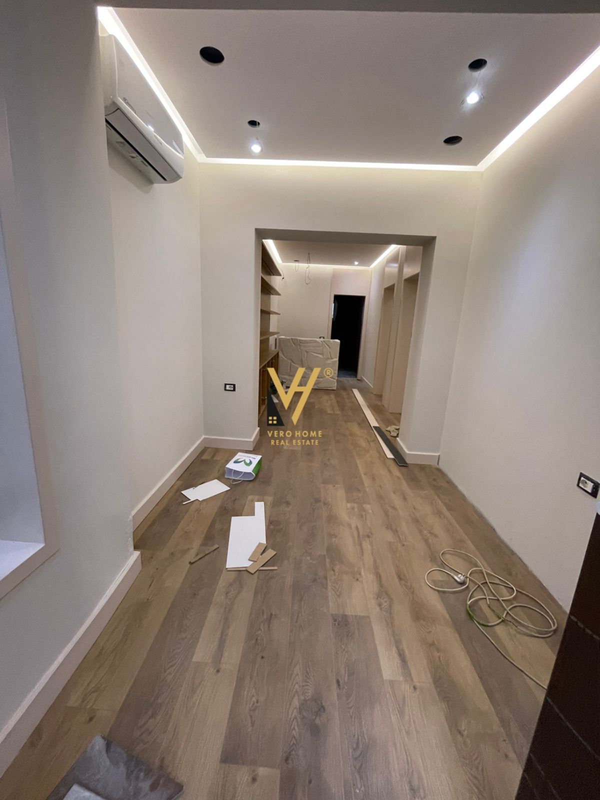 DYQAN 70 M2 ME QERA TE KOMUNA E PARISIT 1.200 EURO