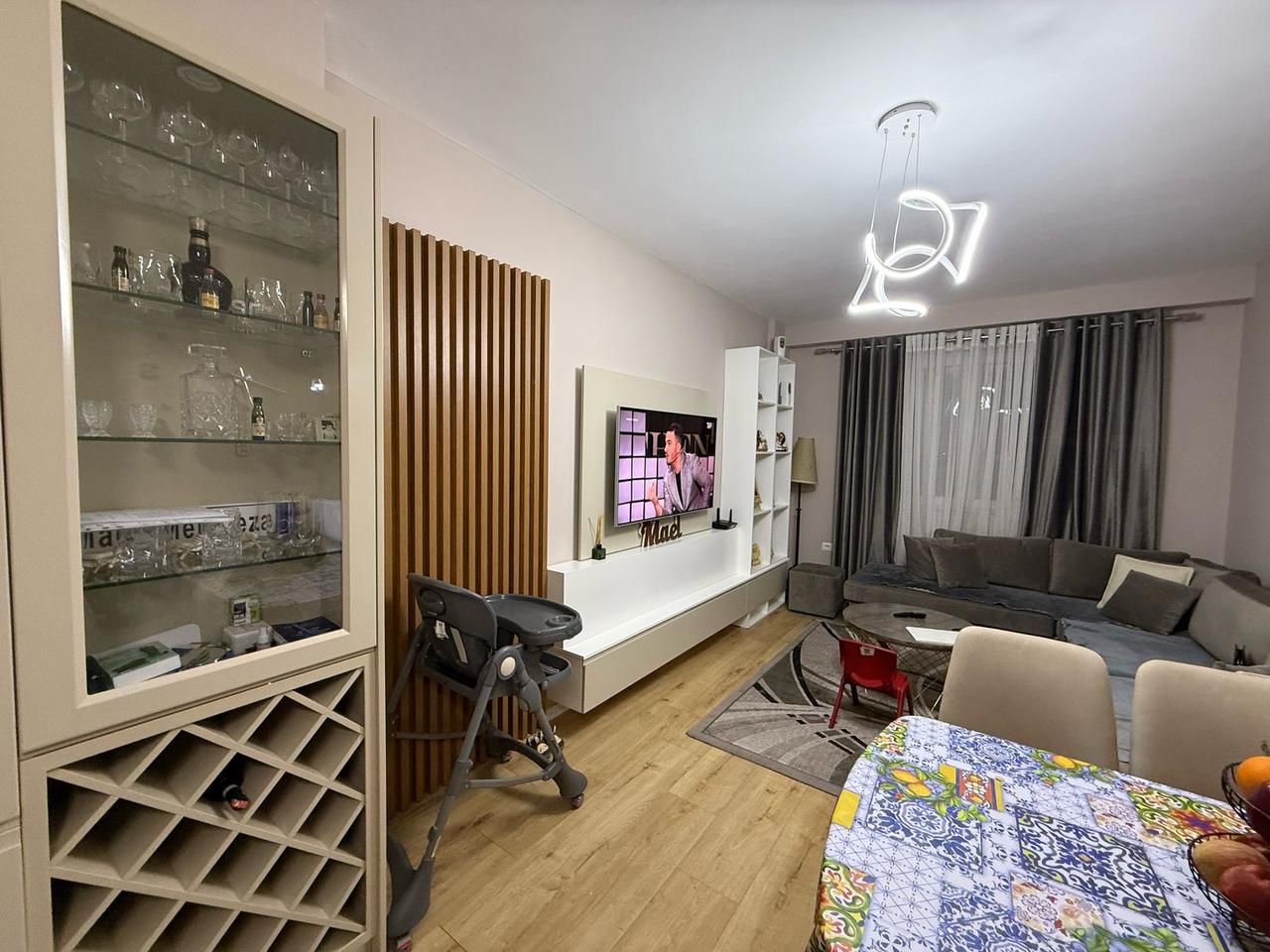 Shitet apartament 2+1, Yzberisht 145,000 €