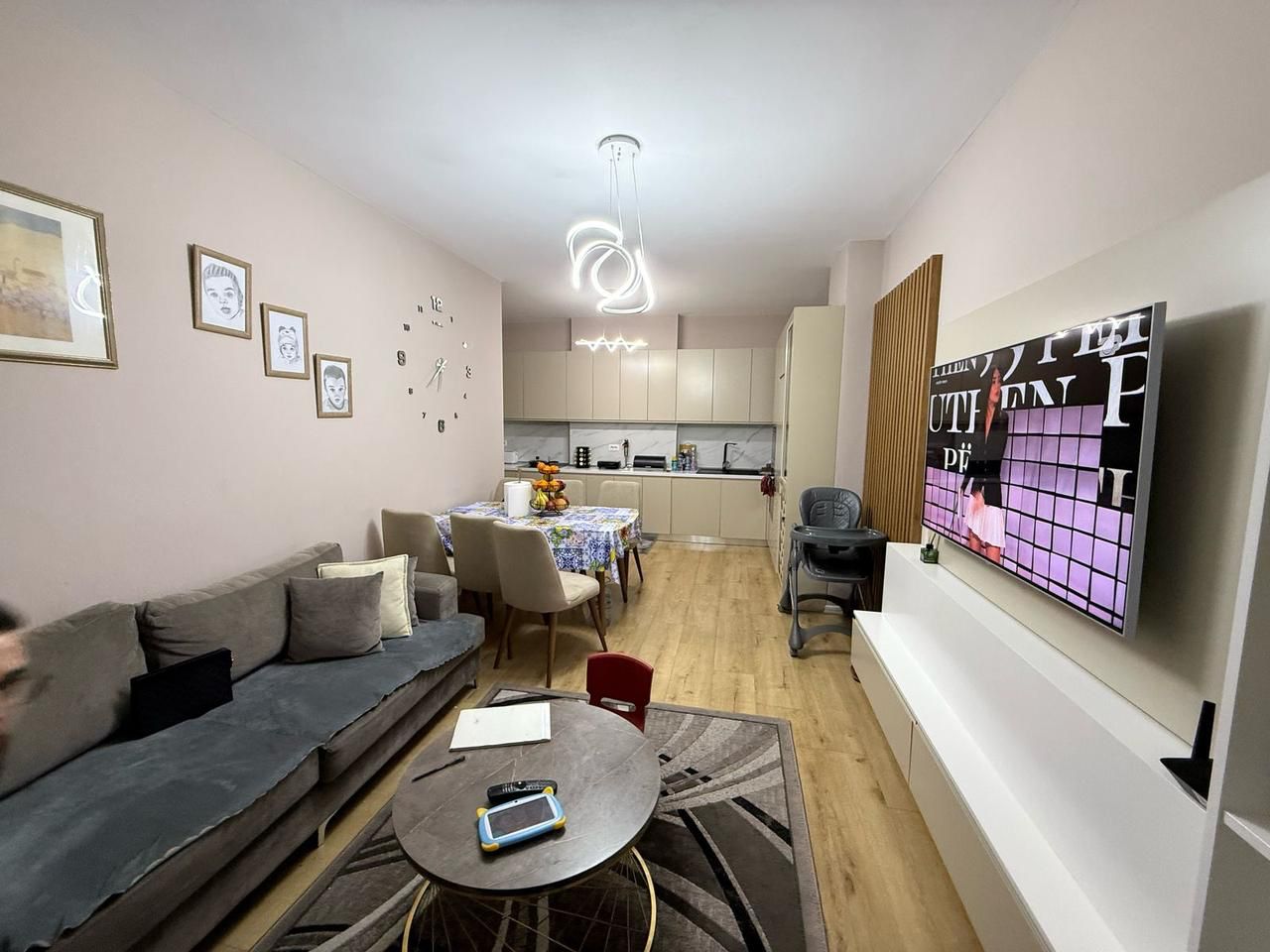 Shitet apartament 2+1, Yzberisht 145,000 €