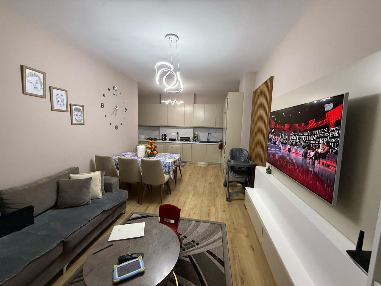 Shitet apartament 2+1, Yzberisht 145,000 €