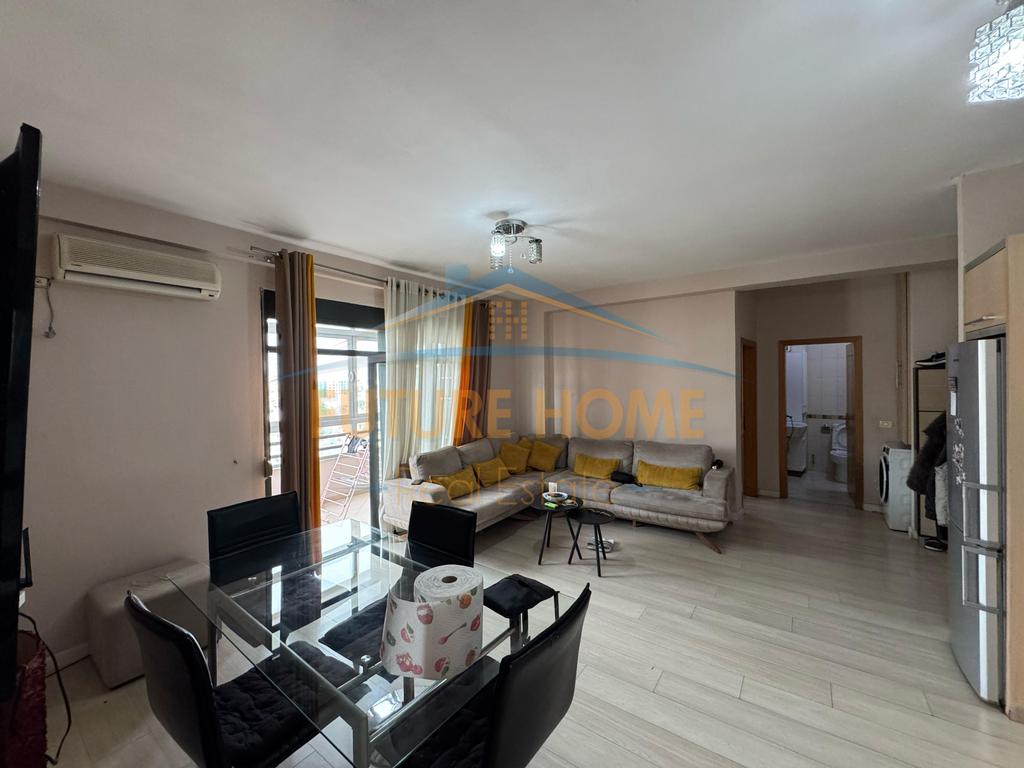 Qera, Apartament 1+1, Unaza e Re 420 €