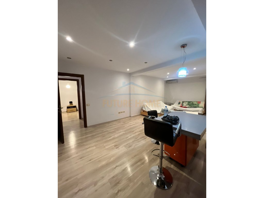 Qera, Apartament 1+1, Rruga e Bogdaneve 600 €