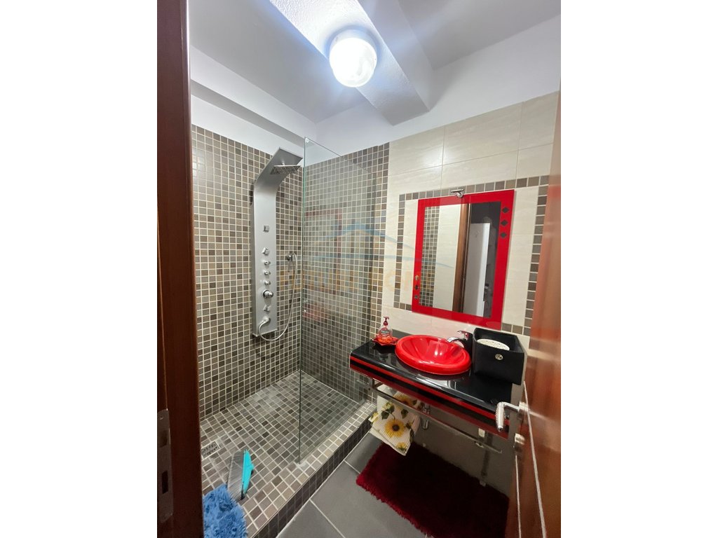 Qera, Apartament 1+1, Rruga e Bogdaneve 600 €