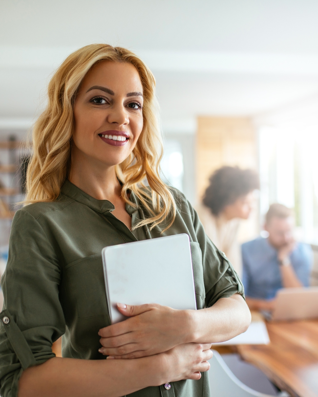 KËRKOHET MENAXHER I MARRËDHËNIEVE ME KLIENTË –