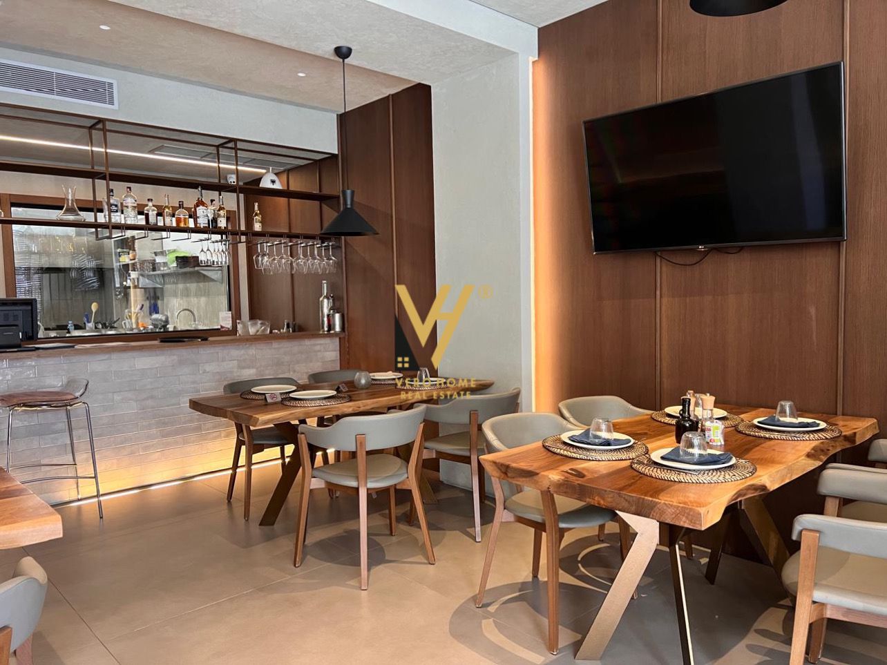 RESTORANT TE KODRA E DIELLIT 1,1.500 EURO