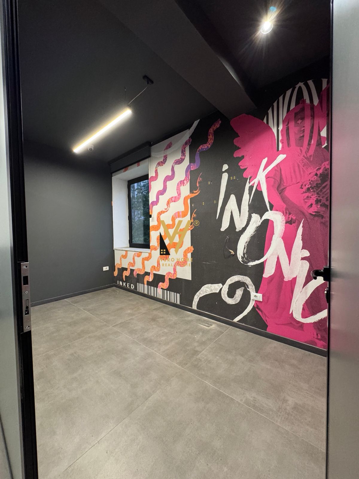 AMBIENT 100M2 ME QERA TE BLLOKU 2.200 EURO