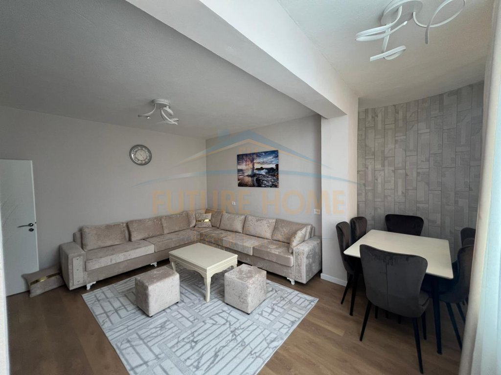 Shitet Apartament 2+1, Rruga e Dibrës 180,000€