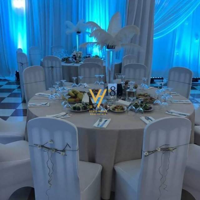 HOTEL ME QERA TE RRUGA E ELBASANIT 35.000 EURO