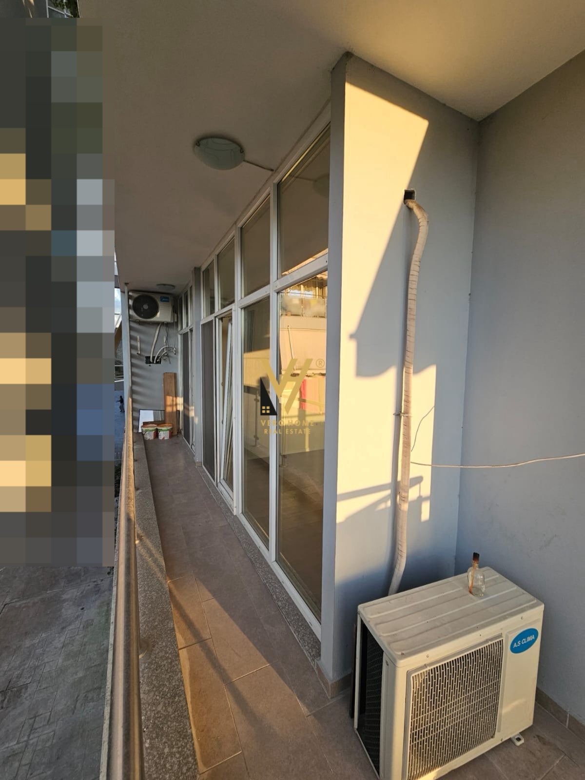 ZYRE 166 M2 ME QERA TE KIKA 2 1.300 EURO