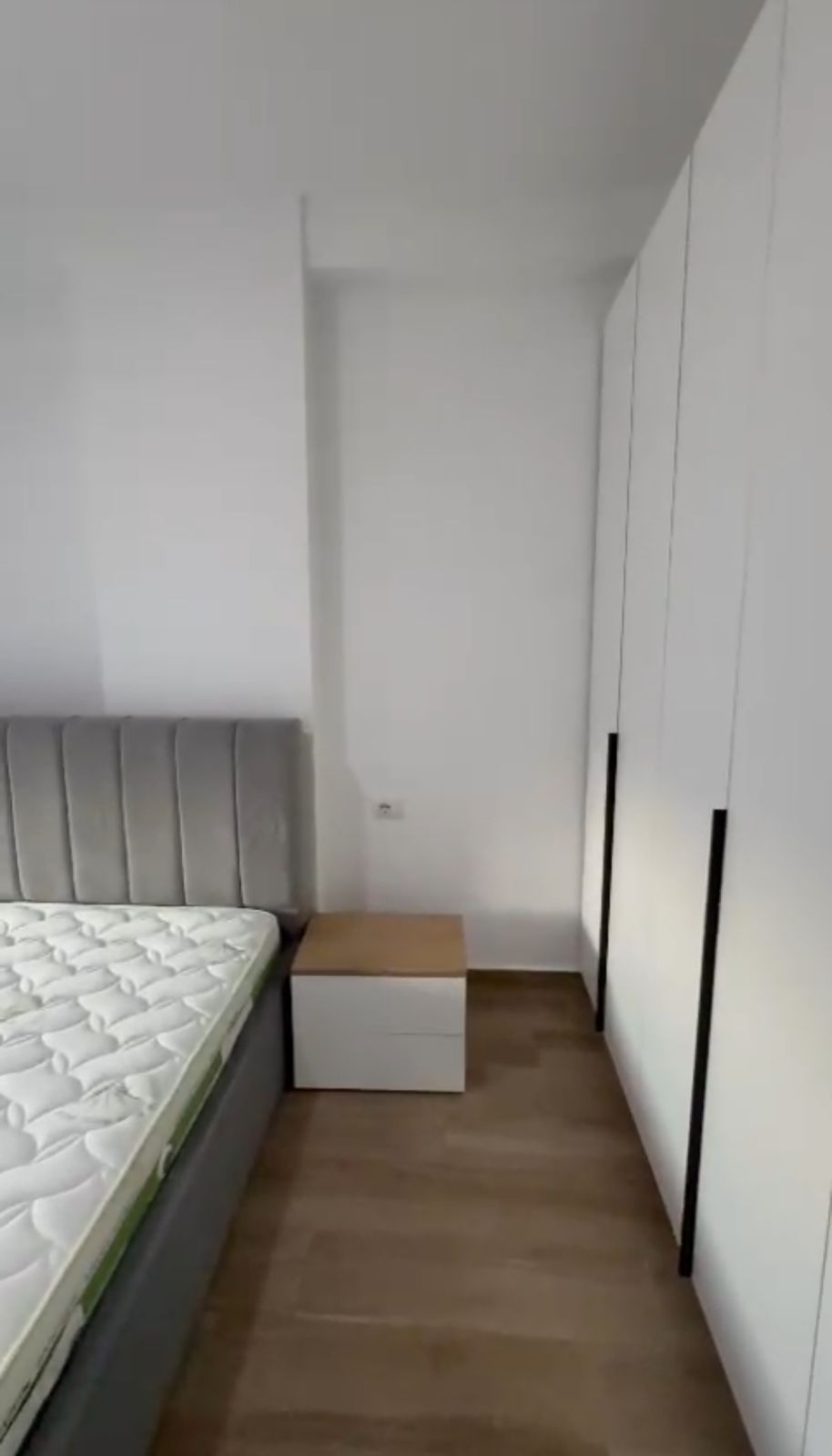 Jepet me qera Apartamenti 1+1 , Astir prane viles