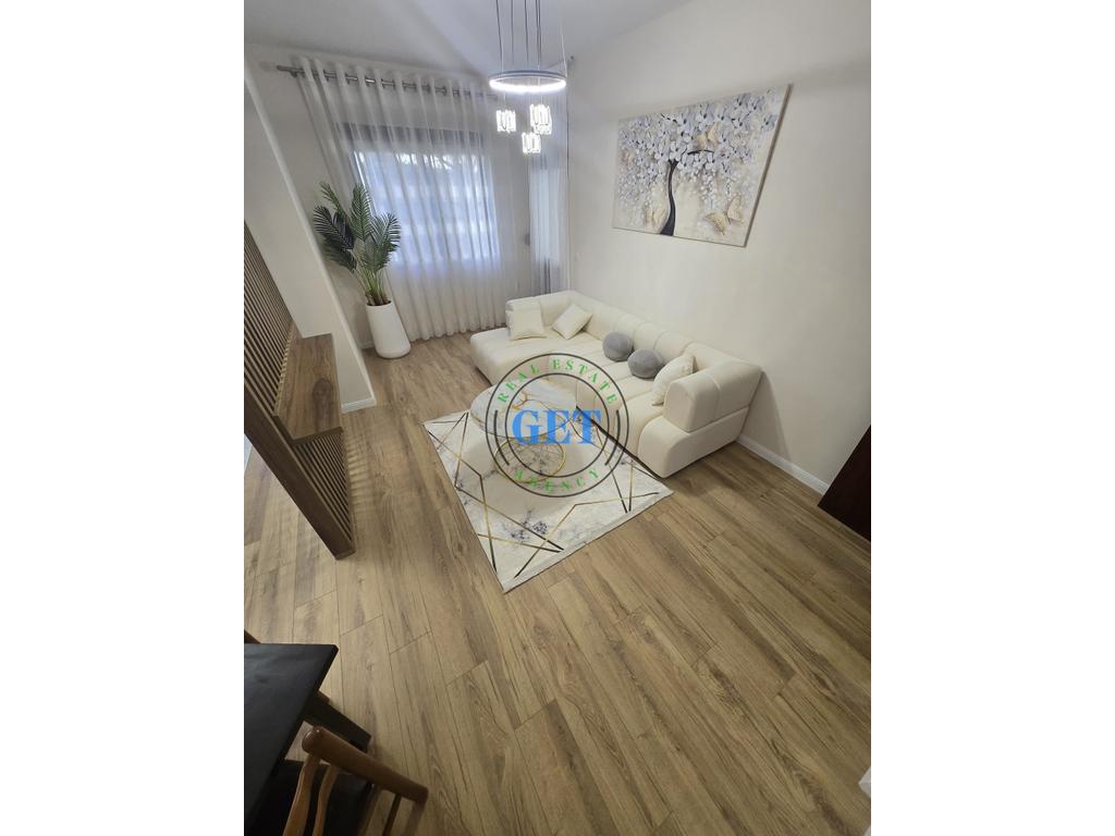 Shitet, Apartament 1+1, Shkembi Kavajes Durrës