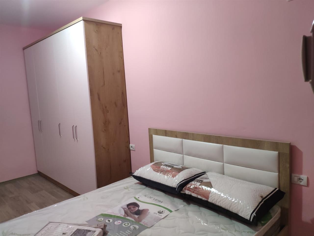 Jepet me qera Apartamenti 2+1 , Fusha e Ali Demit