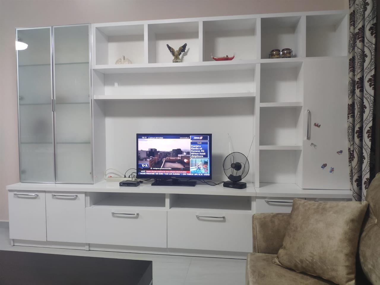 Jepet me qera Apartamenti 2+1 , Fusha e Ali Demit