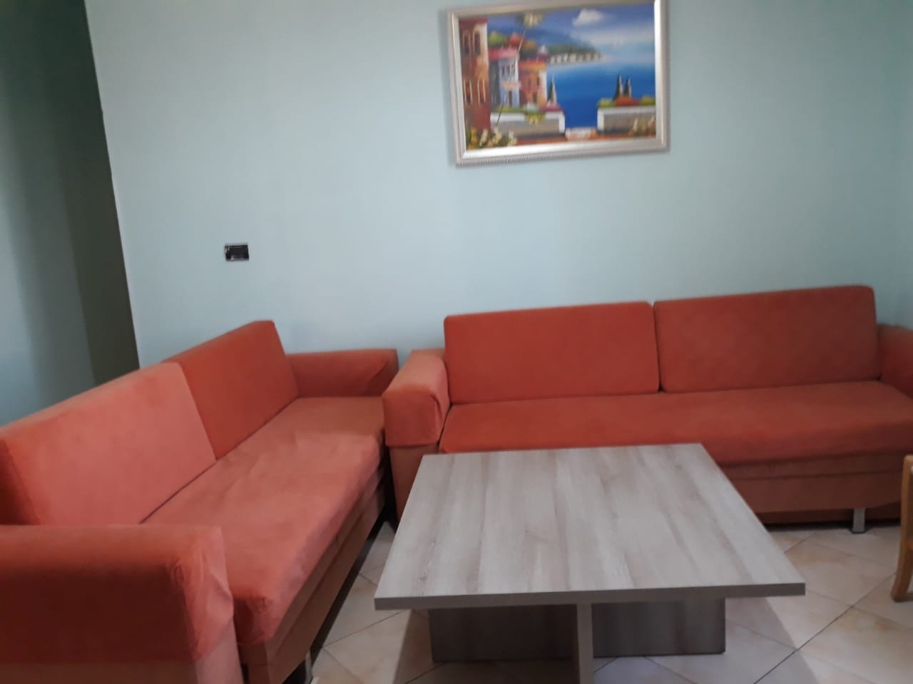 Dhoma plazhi Orikum 2500 leke nata