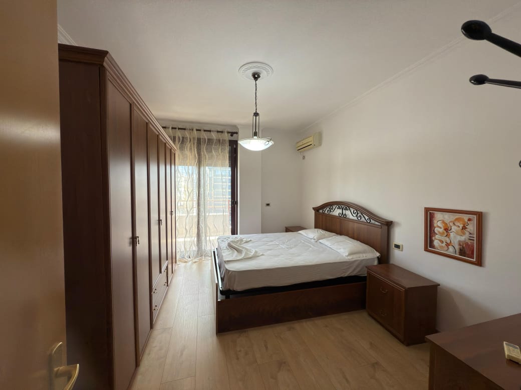 🏡 Jepet me qira apartament 2+1+2 në Bllok – Palla