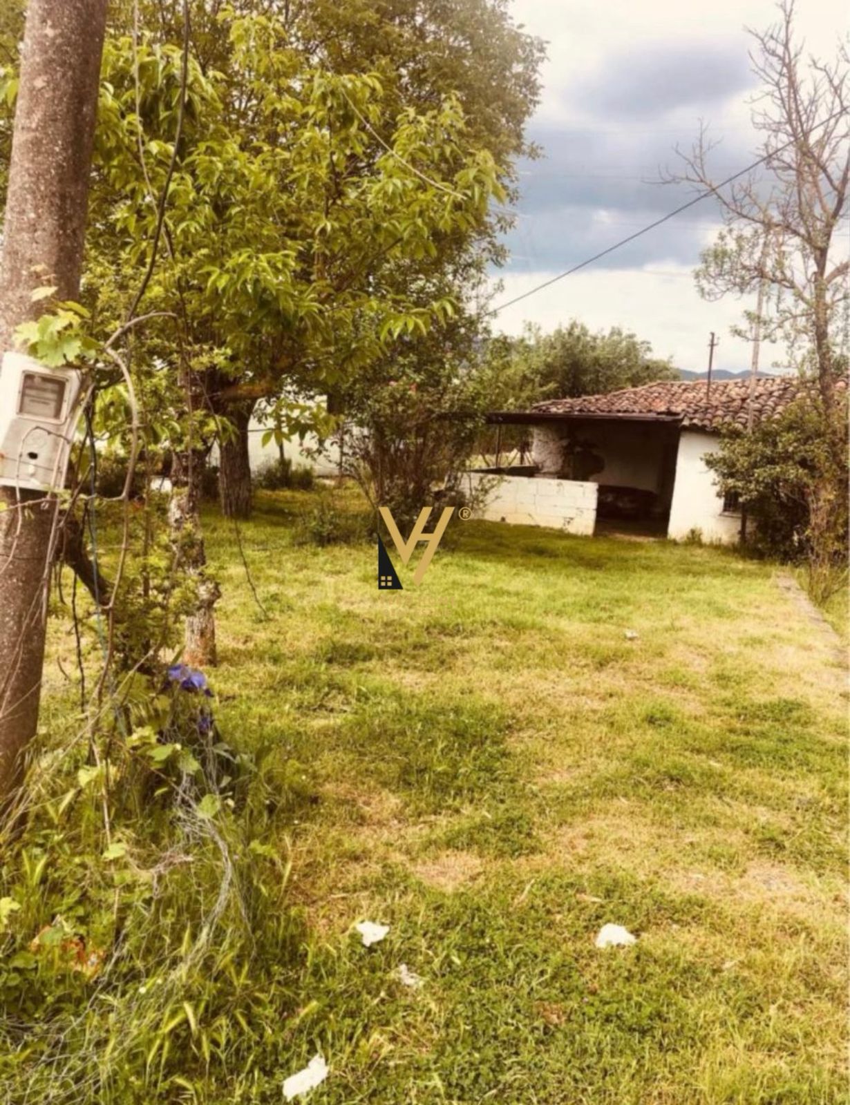 TOKE 300M2 NE KASHAR 1, 100.000 EURO