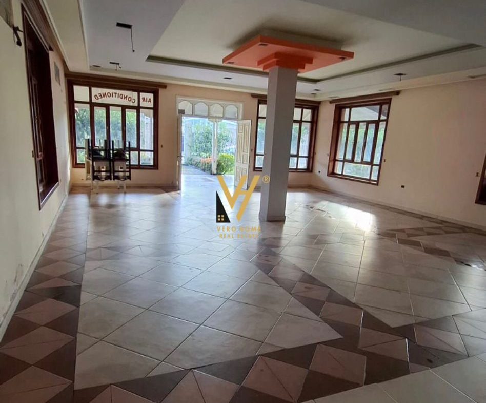 AMBIENT 400 M2 THUMAN-KASHAR 1.500 EURO