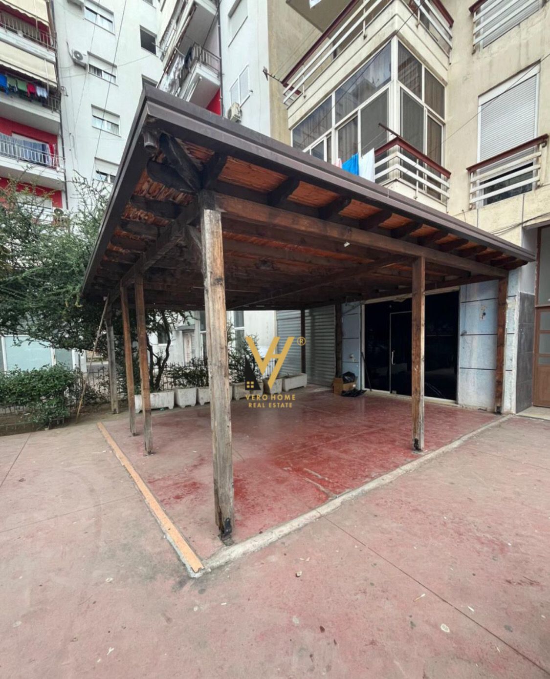 DYQAN 70M2 ME QERA, RRUGA 5 MAJ 350 EURO