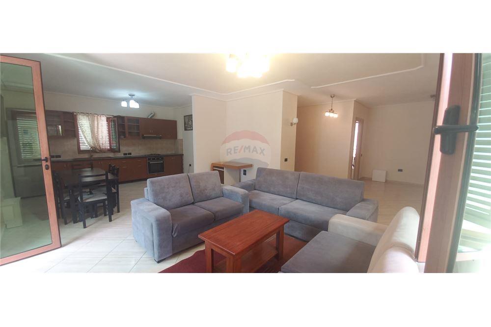 Apartament 3+1 per qera tek Vilat Gjermane