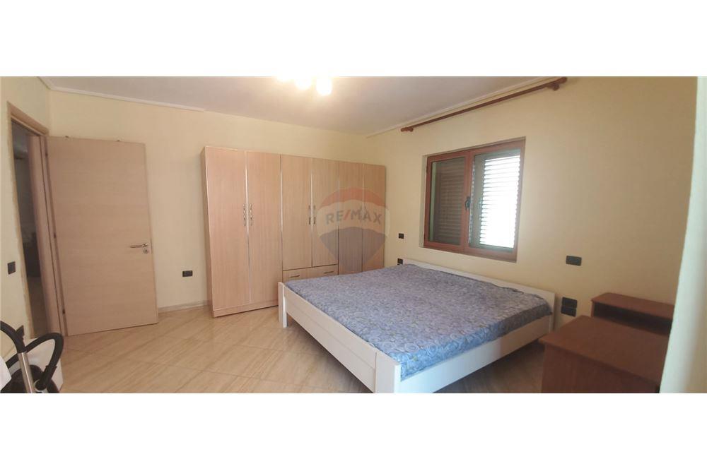 Apartament 3+1 per qera tek Vilat Gjermane