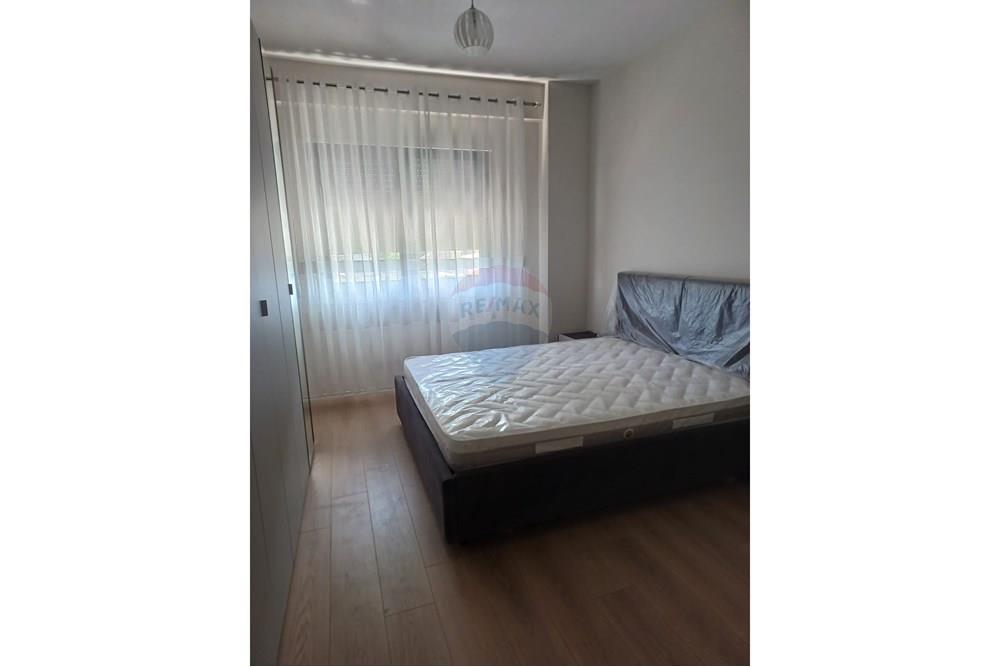 Apartament 1+1 me qira te “Oazis Residence