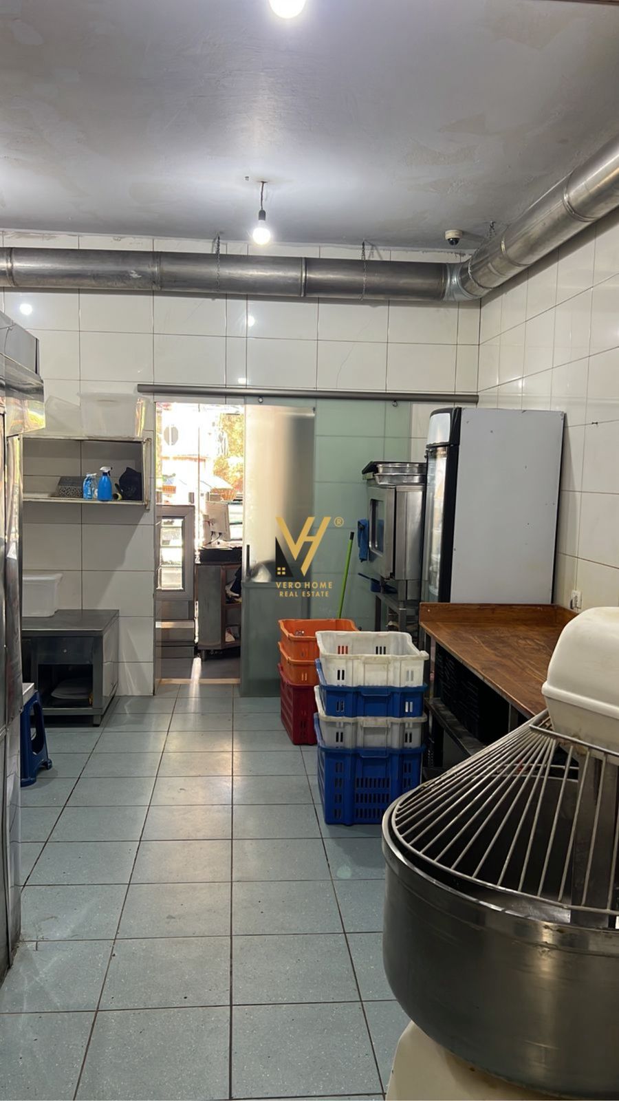 DYQAN FURRE BUKE TE QYTETI SUDENTI 70.000 LEKE