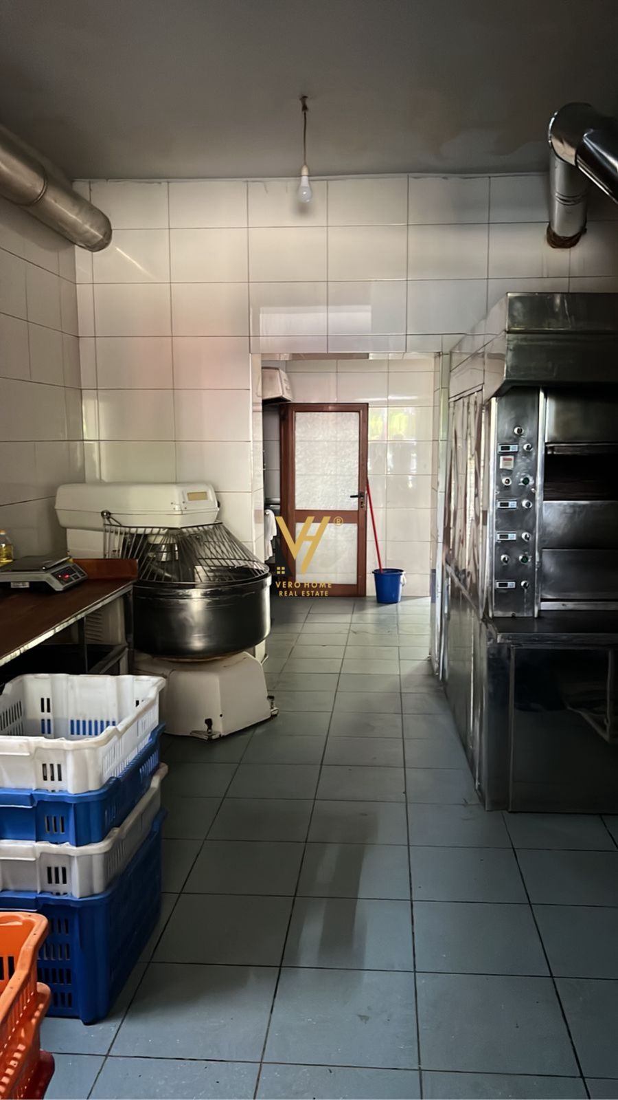 DYQAN FURRE BUKE TE QYTETI SUDENTI 70.000 LEKE