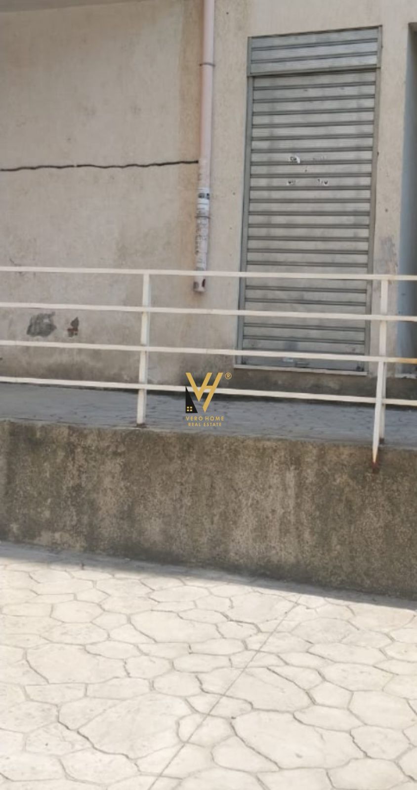 DYQAN 36 M2 TE ISH TREGU ELEKTRIK 50.000 EURO