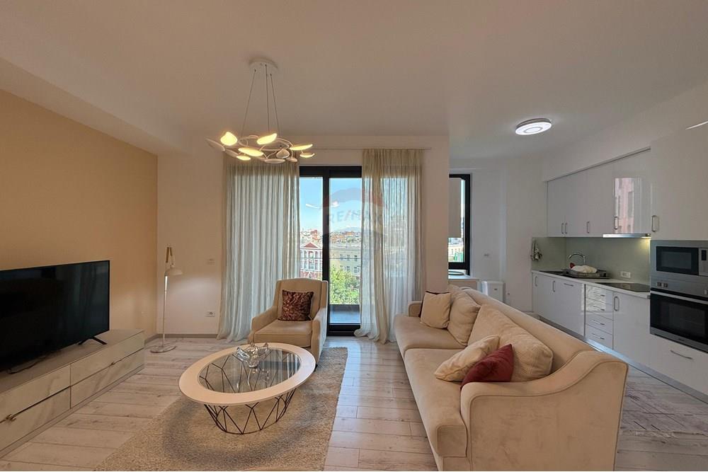 Aparament me qira 2+1 +parkim Rr.Elbasanit