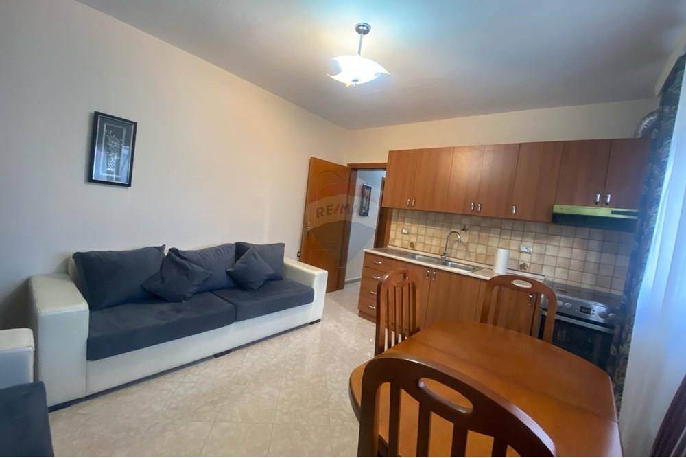 Apartament 2+1 me qira tek 21 Dhjetori