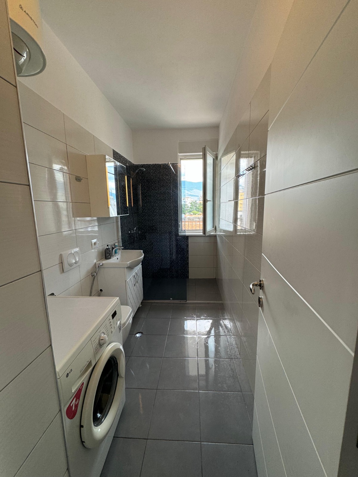 📢Jepet me qera Apartament 2+1+2 21 Dhjetori